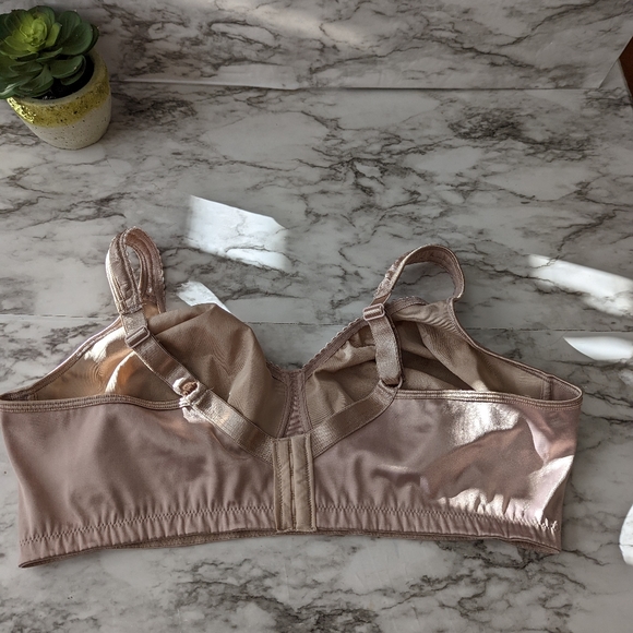 Playtex Wire Free Bra size 44D - Picture 3 of 5